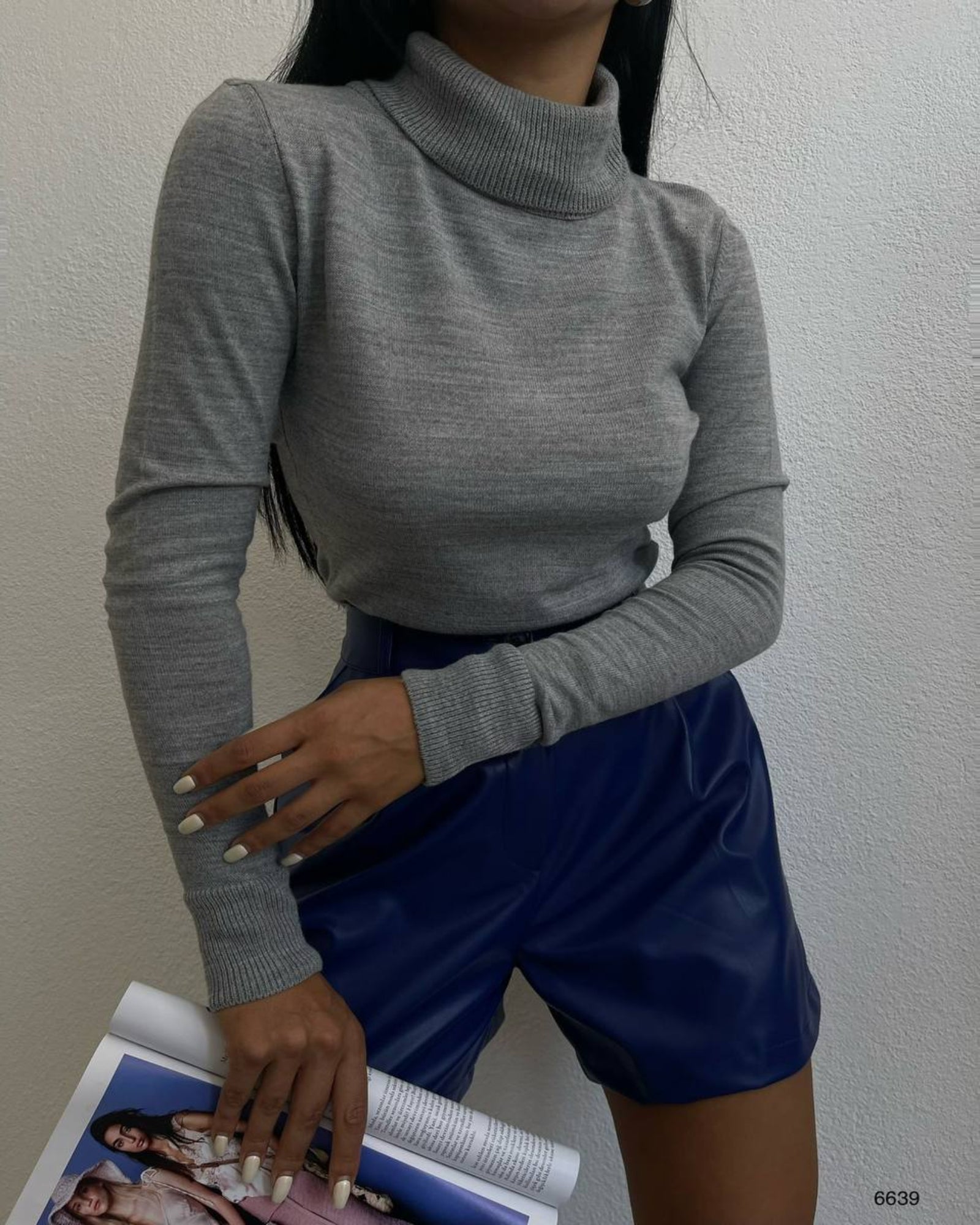 Elysmode Turtleneck One Size Fit / Grey Turtleneck Grey